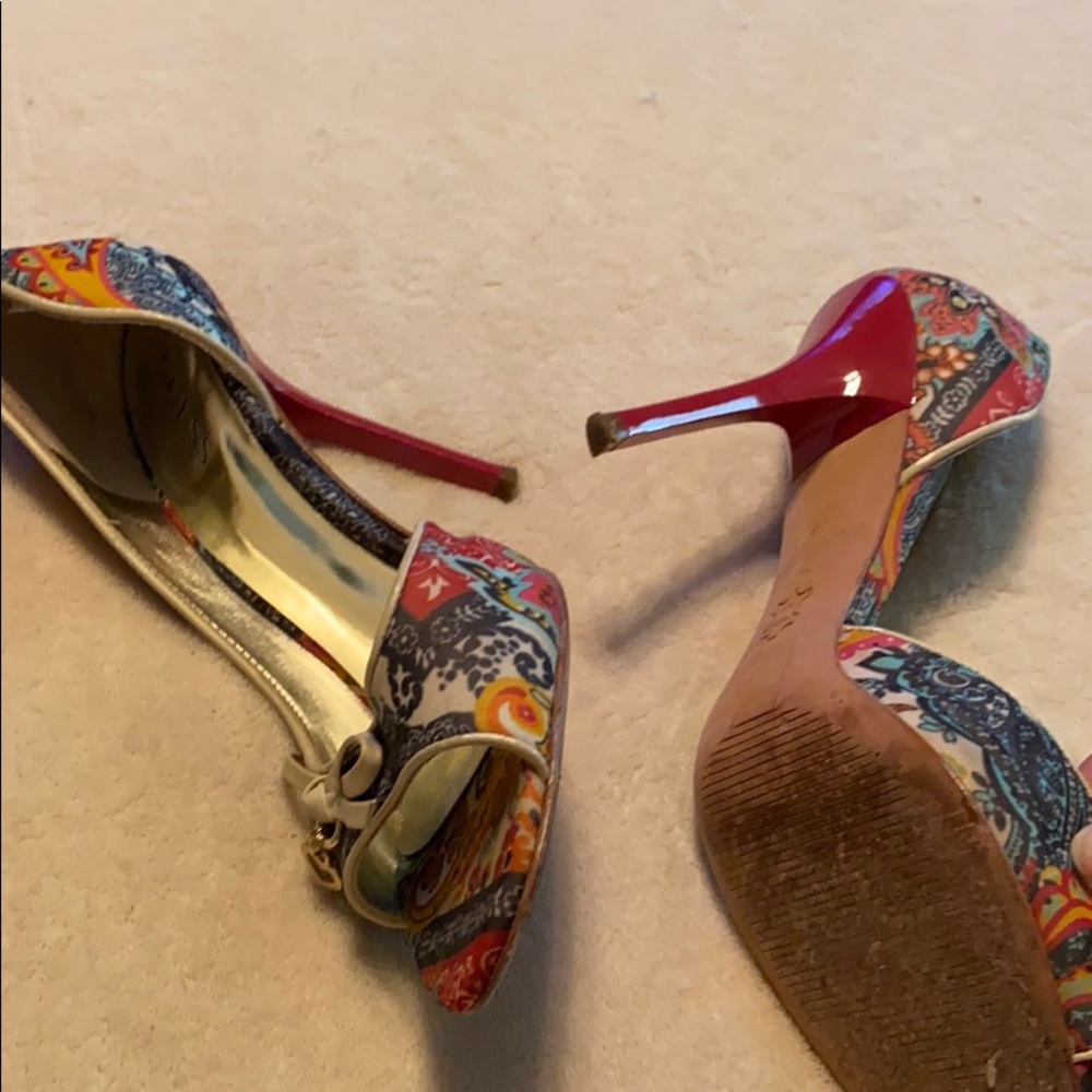 Guess shoes (used) - Picture 5 of 5